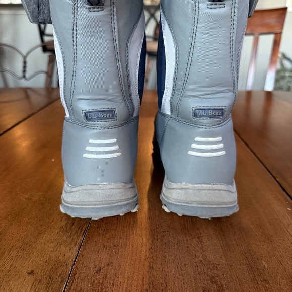 LL Bean Winter Gray Boots Snow Strap-up, Big Kids Size 6 - Picture 8 of 12
